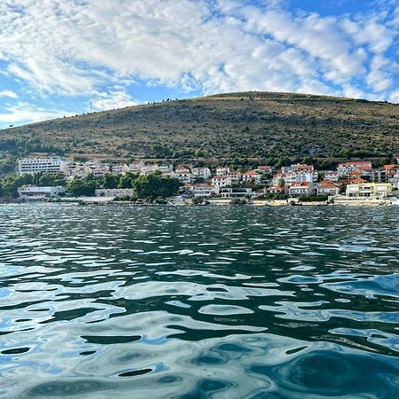 Tona Apartments Trogir Bagian luar foto