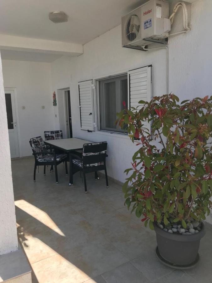 Tona Apartments Trogir Bagian luar foto
