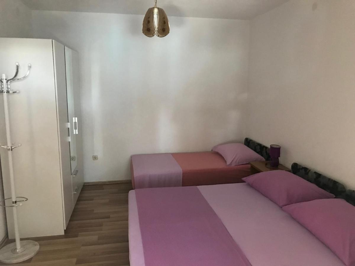 Tona Apartments Trogir Bagian luar foto