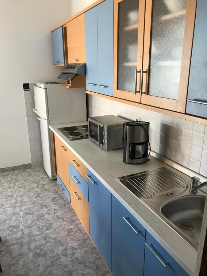 Tona Apartments Trogir Bagian luar foto